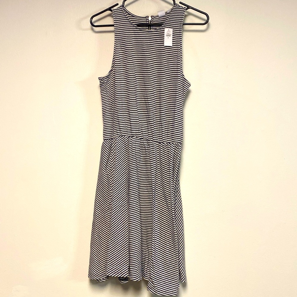 New Black and white striped zip Gap dress